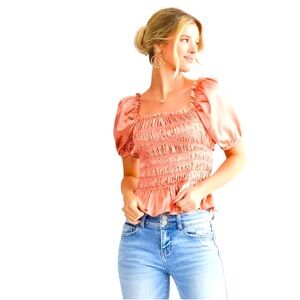 🌹WILLOW & ROOT SMOCKED SATIN TOP